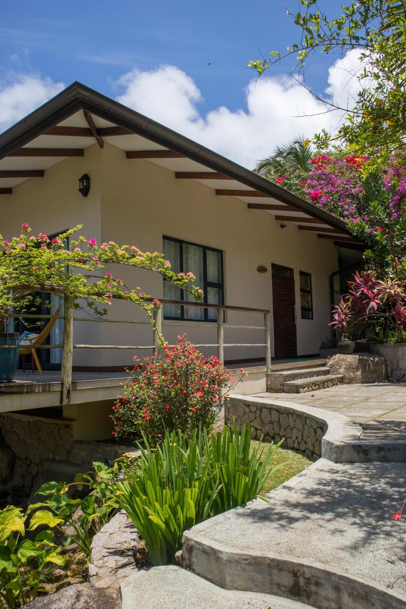 Domaine Desaubin Luxury Villas タカマカ エクステリア 写真