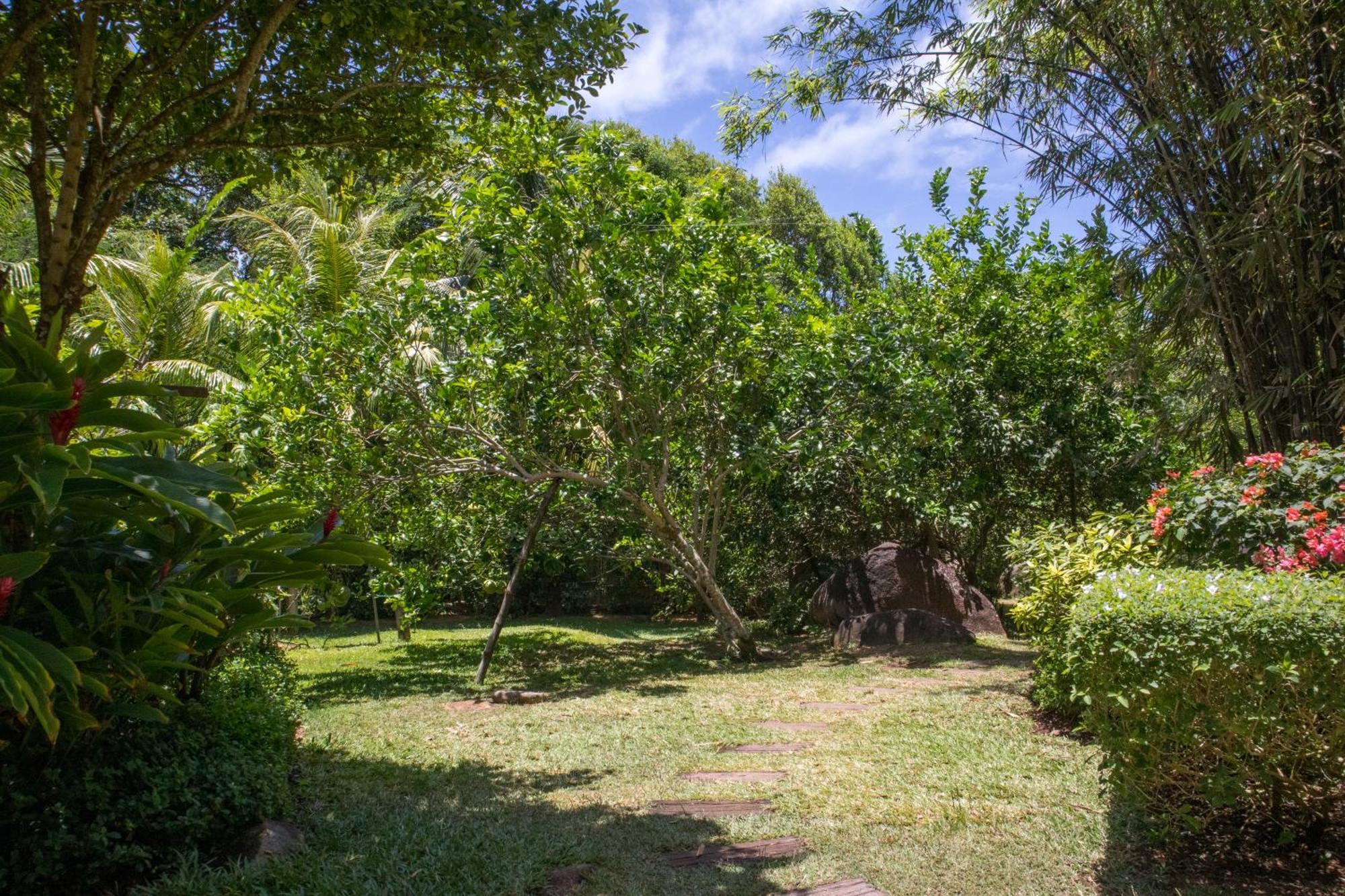 Domaine Desaubin Luxury Villas タカマカ エクステリア 写真